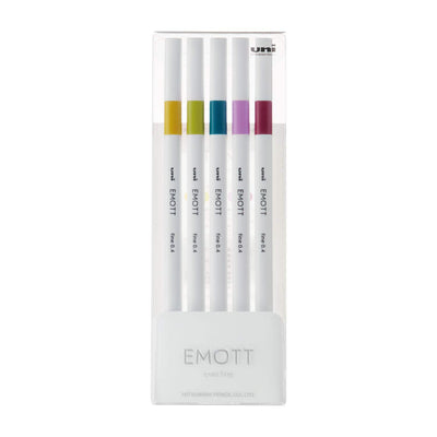 Retro colored marker pens